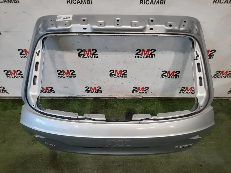 Portello POST 8W9827025C Audi A4 8WJ Allroad 2019