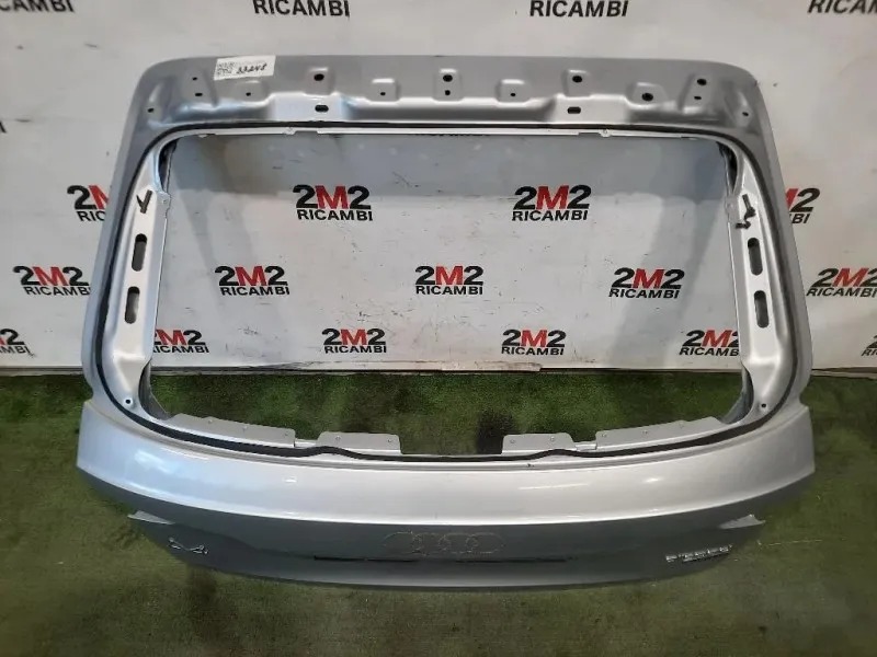 Portello POST 8W9827025C Audi A4 8WJ Allroad 2019