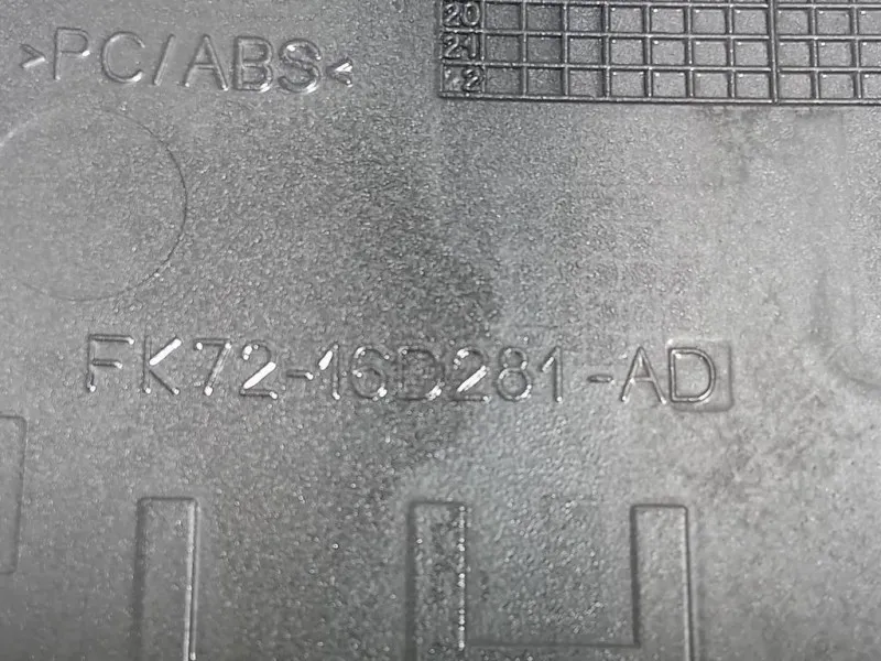 Copertura Posteriore Parafango ANT SX FK72-16D281-AD Land Rover Range Rover Sport III 2014