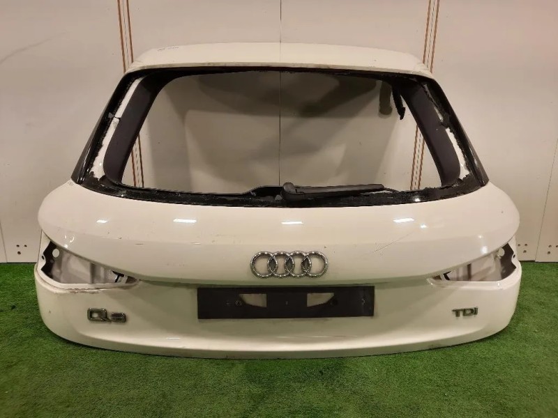Portello POST  Audi Q3 8UB 2012