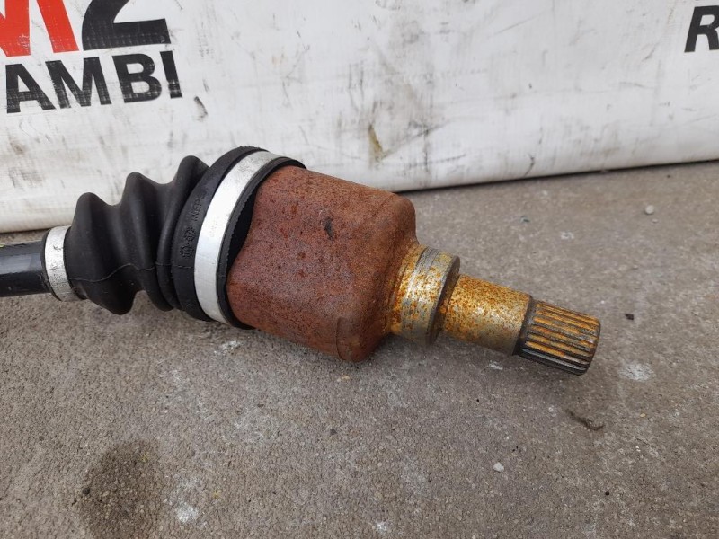 Portello POST 8U0827025 Audi Q3 8UB 2012