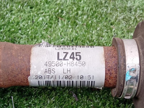 Coprimozzo Cerchio Ruota ANT SX 735574469 Fiat 500L 2013