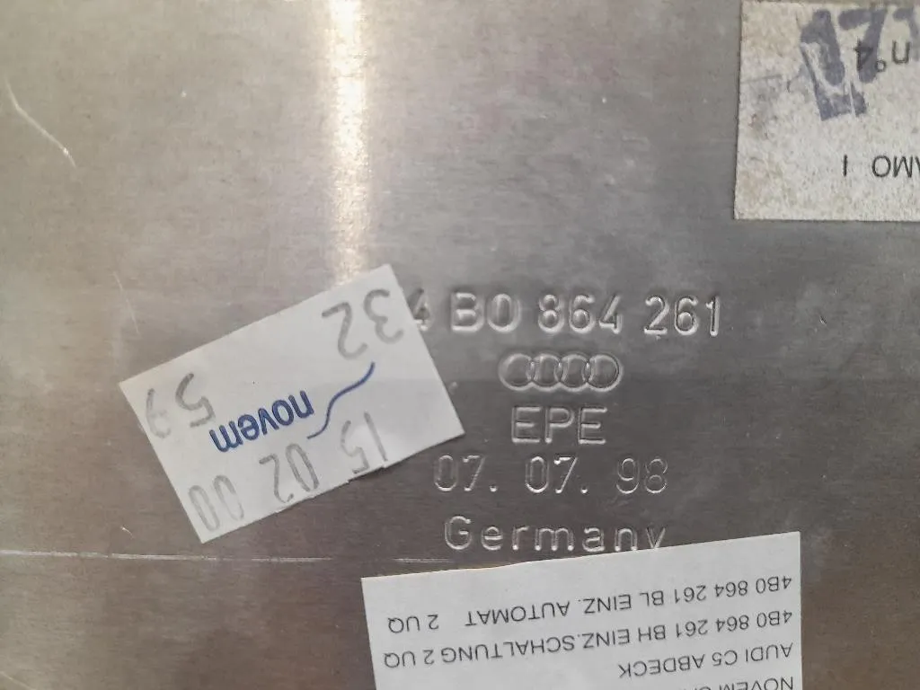 Cornice Abbellimento Cuffia LEVA Cambio 4B0864261 Audi A6 4B 1997