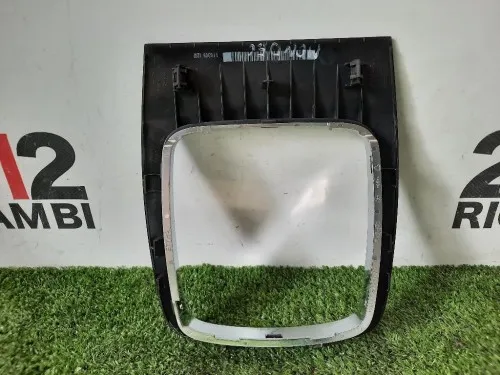 Cornice Abbellimento Cuffia LEVA Cambio 7S71 A044H82 Ford Mondeo IV SW 2007