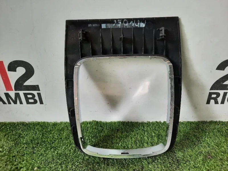 Cornice Abbellimento Cuffia LEVA Cambio 7S71 A044H82 Ford Mondeo IV SW 2007