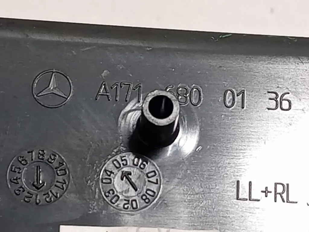 Cornice Abbellimento Cuffia LEVA Cambio A1716800136 Mercedes Classe SLK R171 2004