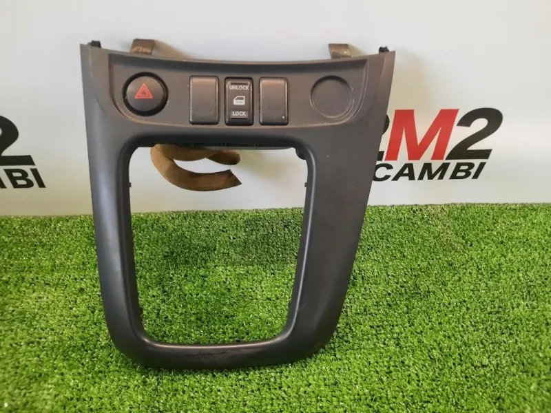 Cornice Abbellimento Cuffia LEVA Cambio 68262BJ97D Nissan Nv200 2009