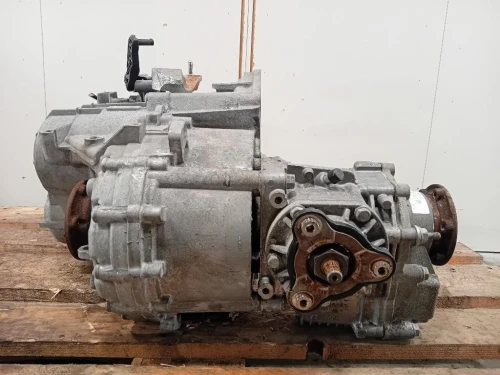 Cambio 6 MARCE MANUALE Audi Q3 8UB 2012