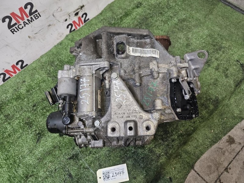 Cambio CZEA 0CW300041F00B Audi Q2 GAB 2016