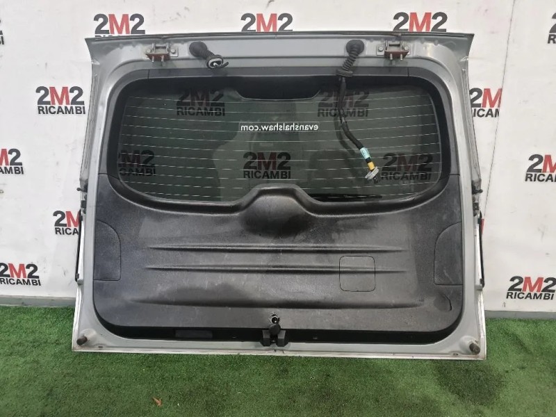 Portello POST NUDO 95186445 Chevrolet Orlando 2011