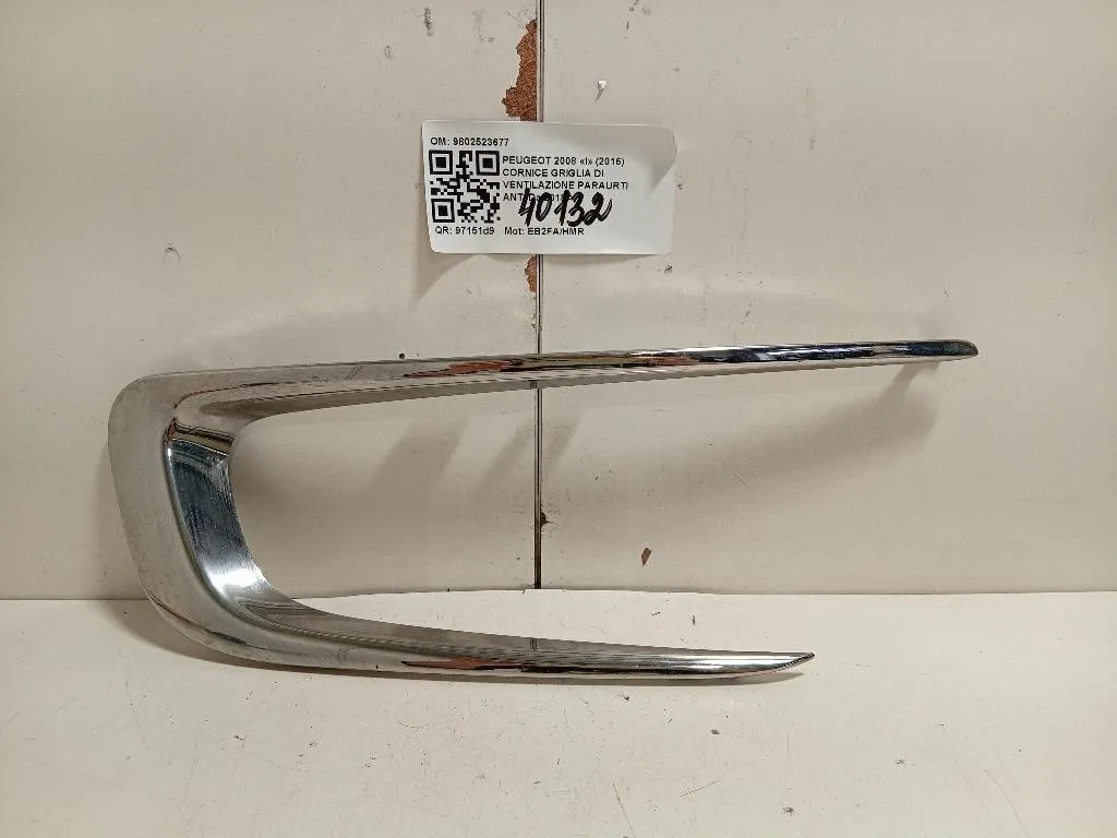 Cornice Griglia DI Ventilazione Paraurti ANT 9802523677 Peugeot 2008 I 2016