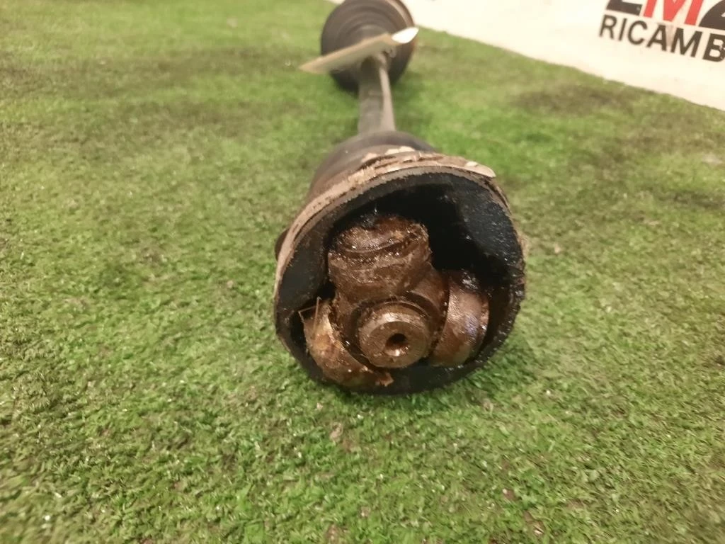 Semiasse ANT SX 434200D370 Toyota Yaris France III 2009