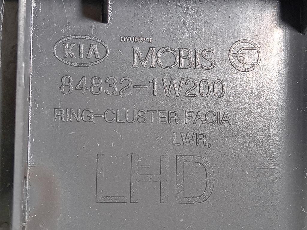 Cornice Quadro Strumenti 84832-1W200 Kia RIO III 2012