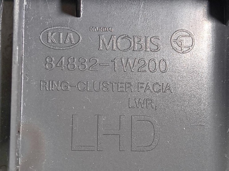 Cornice Quadro Strumenti 84832-1W200 Kia RIO III 2012