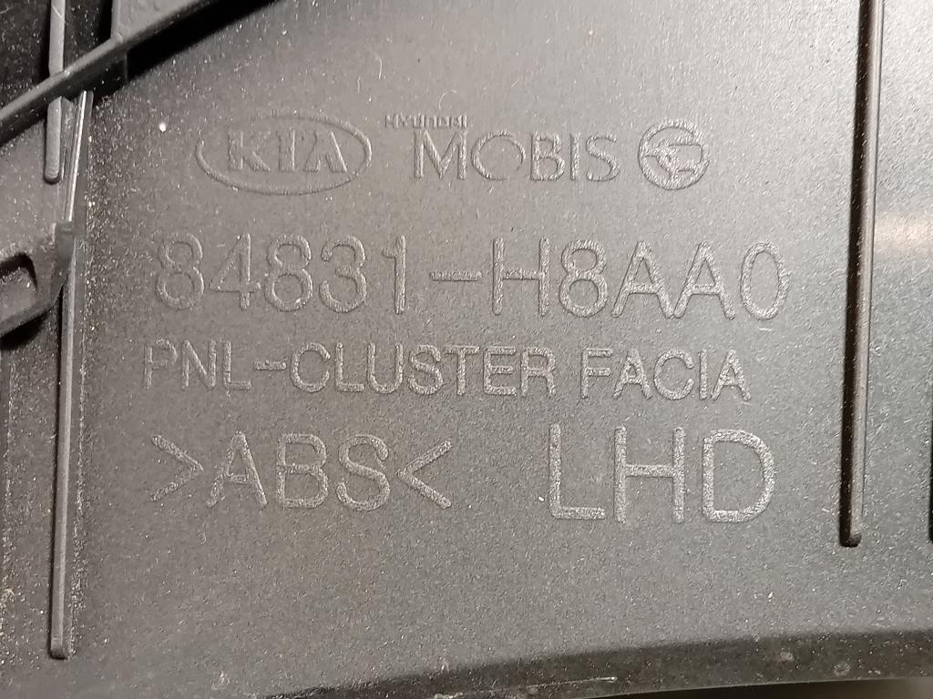 Cornice Quadro Strumenti 84831-H8AA0 Kia Stonic 2017