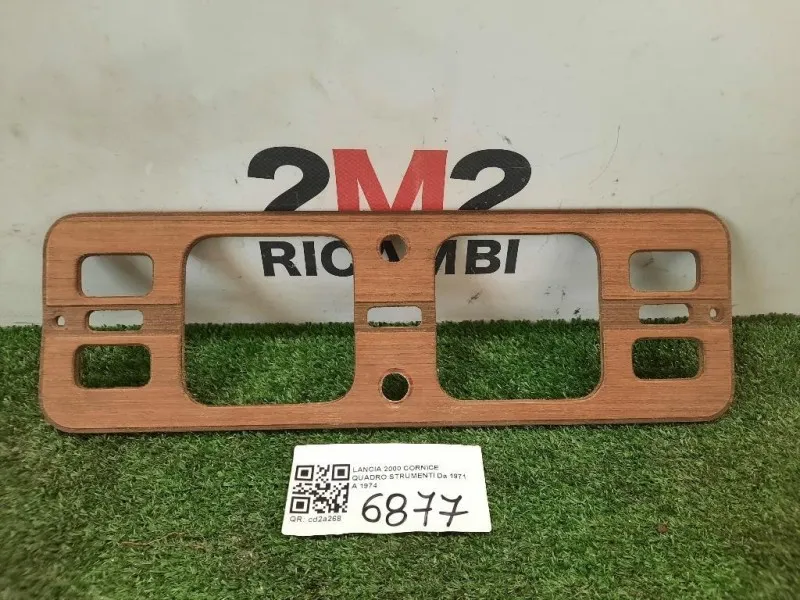 Cornice Quadro Strumenti CORNICE Lancia 2000