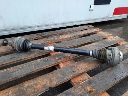 Semiasse POST SX 8W0501203D Audi A4 8W5 Avant 2015