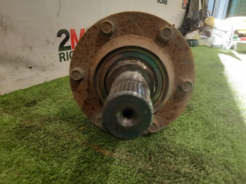 Semiasse POST SX MR528647 Mitsubishi Pajero III 2000