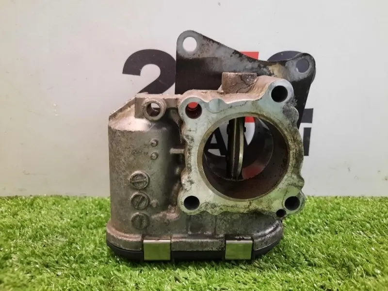 Corpo Farfallato 8200330810F Renault Koleos I 2008