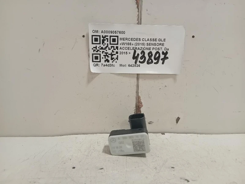 Sensore Accelerazione POST A0009057600 Mercedes Classe GLE W166 2015