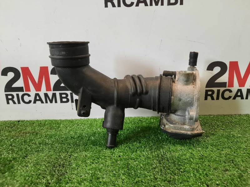 Corpo Farfallato 2203047040 Toyota Yaris IV 2017