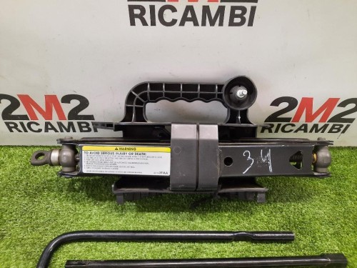 CRIC Martinetto 52110391AA Jeep Cherokee III 2002