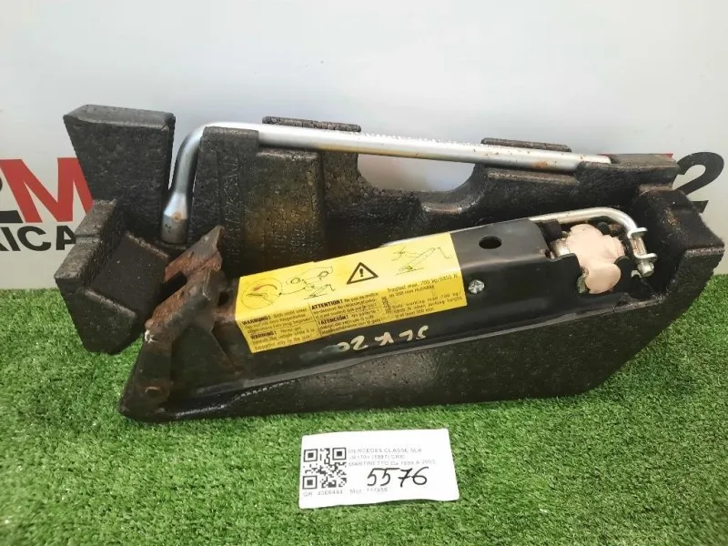 CRIC Martinetto A1705830315 CRIC Mercedes Classe SLK R170 1997