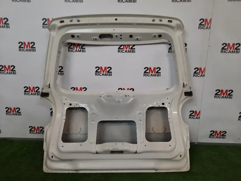 Portello POST 51883032 Fiat 500L 2017