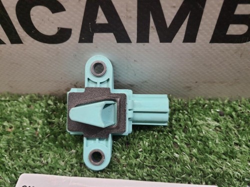 Portello POST 52046925 Fiat 500X 2015
