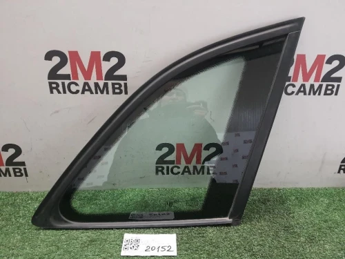 Cristallo Fisso Parafango POST DX 8R0845300F Audi Q5 8RB 2012