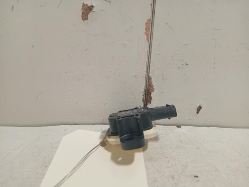 Cristallo Fisso Parafango POST DX 2420032 Ford PUMA II 2019