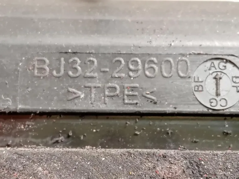 Cristallo Fisso Parafango POST DX Land Rover Range Rover Evoque I 2011