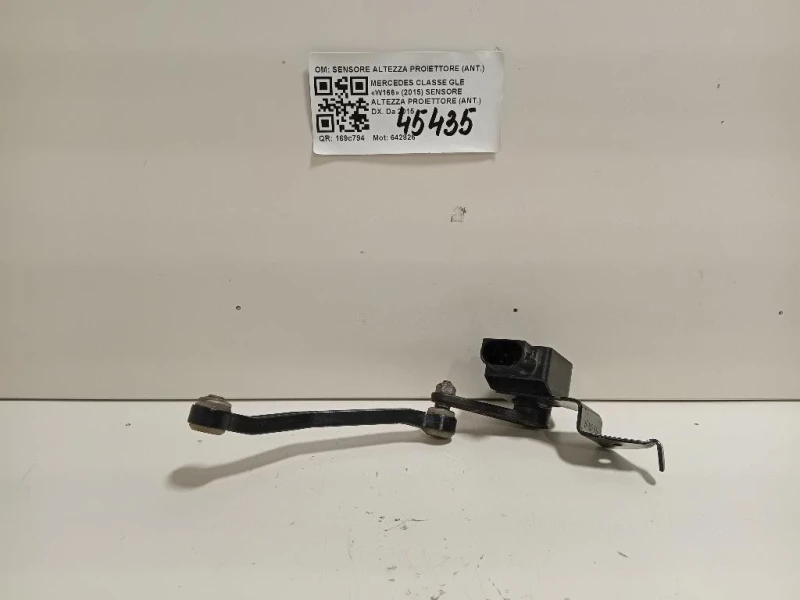 Sensore Altezza Proiettore ANT DX SENSORE ALTEZZA PROIETTORE ANT DX Mercedes Classe GLE W166 2015