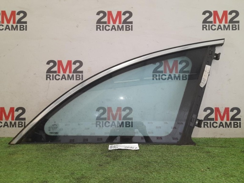 Cristallo Fisso Parafango POST DX A2516702450 Mercedes Classe R W251 2006