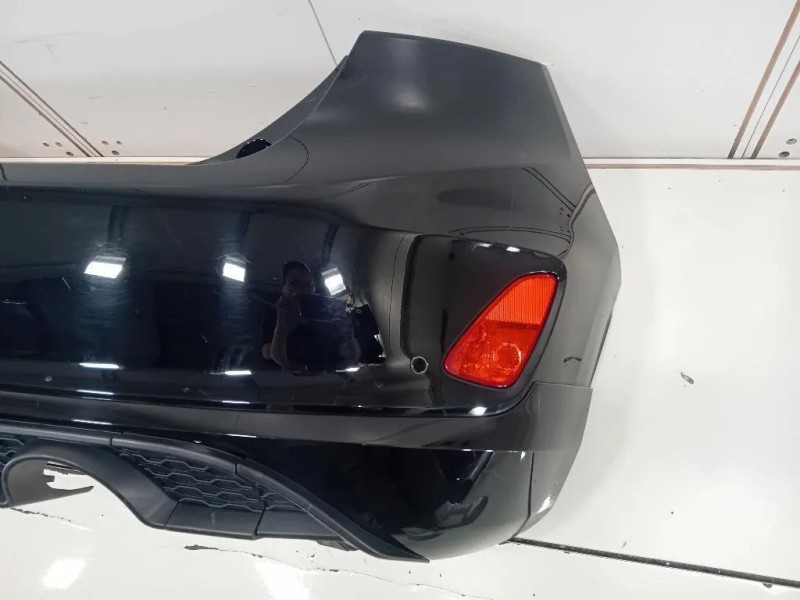 Portello POST H1BB-17906-A1 Ford Fiesta VII 2017