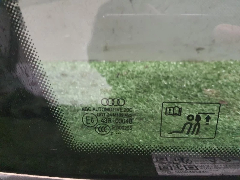 Cristallo Fisso Parafango POST SX 8R0845299P Audi Q5 8RB 2012