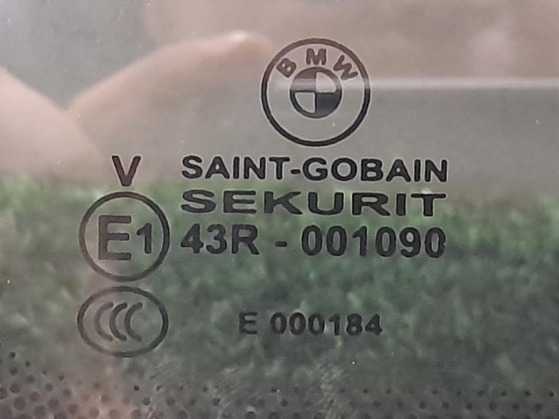 Cristallo Fisso Parafango POST SX E000184 Bmw Serie 1 E82 Coupe 2005