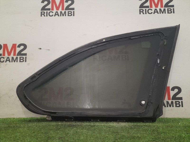 Cristallo Fisso Parafango POST SX E000184 Bmw Serie 1 E82 Coupe 2005