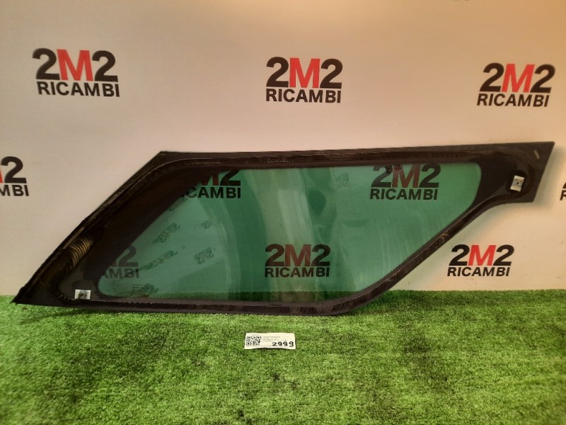 Cristallo Fisso Parafango POST SX 8569ZK Citroen DS3 2010