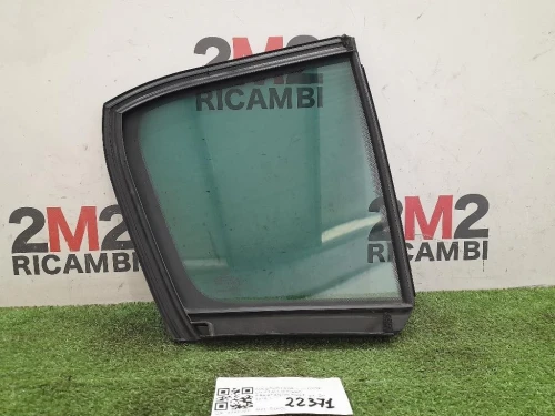 Cristallo Fisso Parafango POST SX Kia Sportage IV 2016