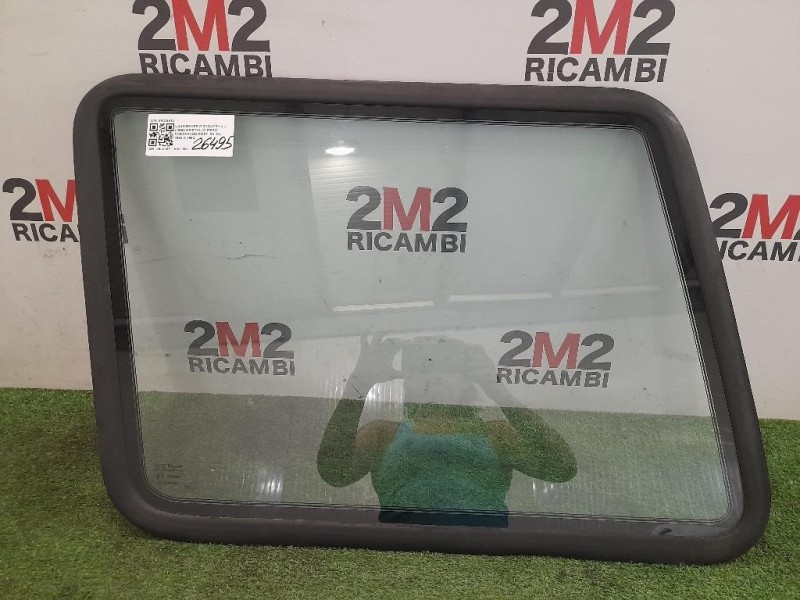 Cristallo Fisso Parafango POST SX MXC6813 Land Rover Discovery I 1990