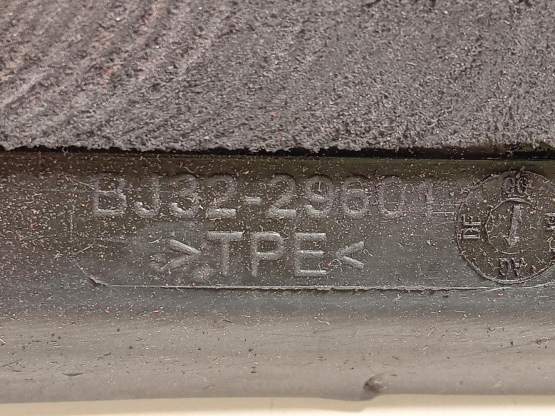 Cristallo Fisso Parafango POST SX Land Rover Range Rover Evoque I 2011