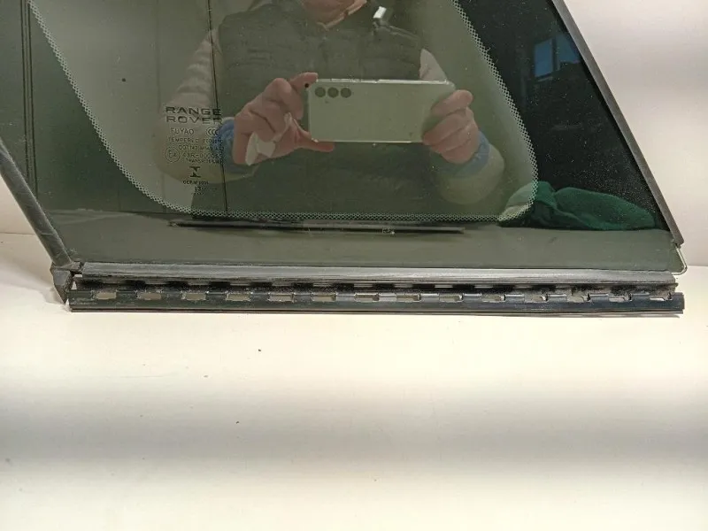 Cristallo Fisso Parafango POST SX Land Rover Range Rover Evoque I 2011