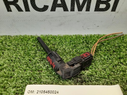 Cristallo Fisso Parafango POST SX 83313JD00A Nissan Qashqai I 2007