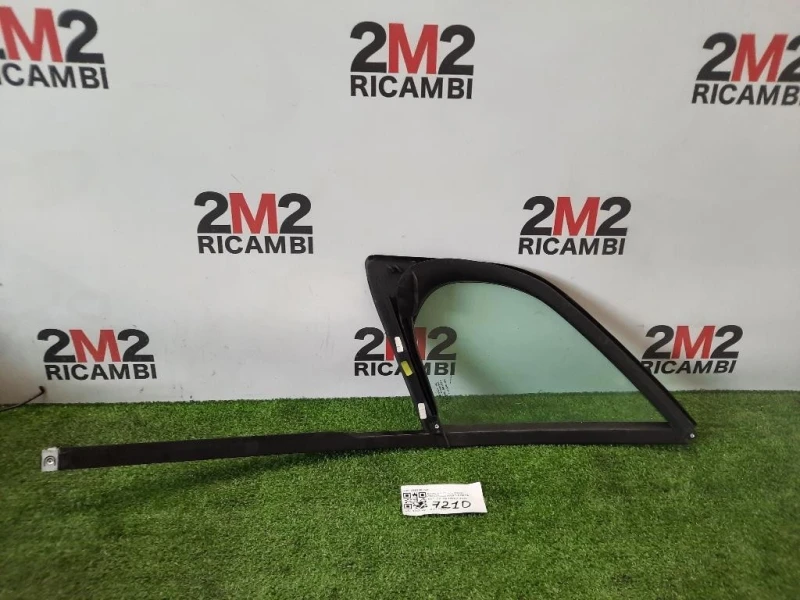 Cristallo Fisso Porta ANT DX 9683565580 Citroen C3 II 2010