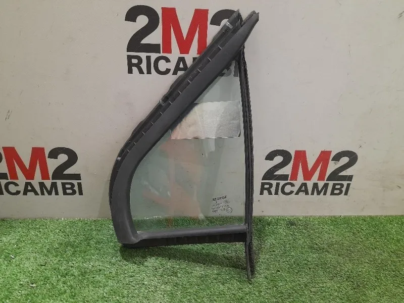 Cristallo Fisso Porta ANT DX VETRO CRISTALLO FISSO PORTA 43R-00097 Toyota Yaris IV 2012