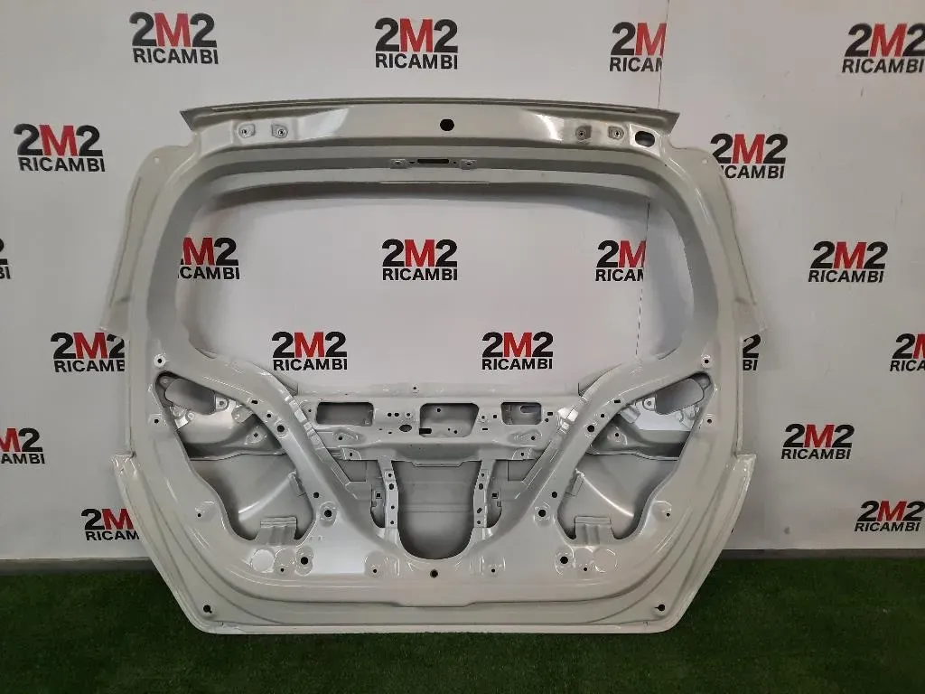 Portello POST 68100T5BG00ZZ Honda JAZZ III 2017