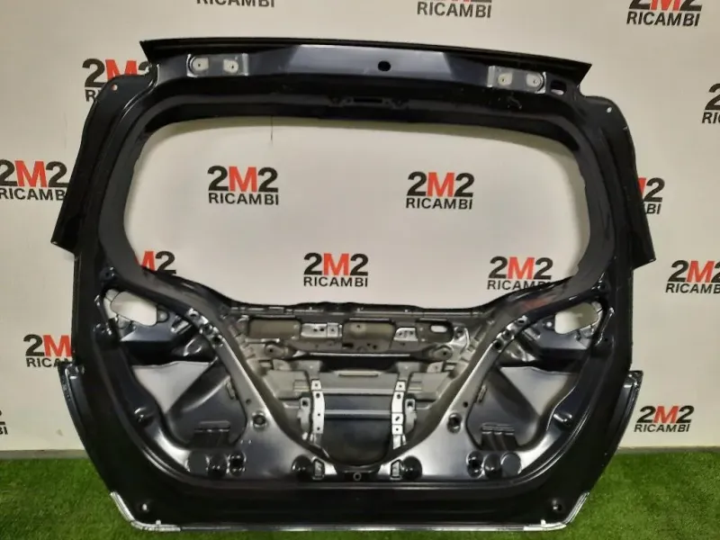 Portello POST 68100T5BG00ZZ Honda JAZZ III 2017