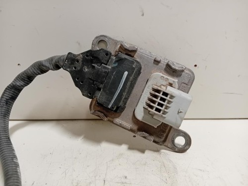 Cristallo Fisso Porta ANT SX 7375181 Bmw Serie 2 F45 Active Tourer 2014