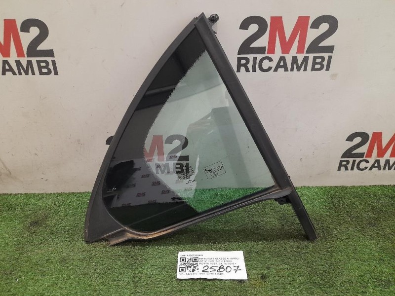 Cristallo Fisso Porta POST DX A1767300400 Mercedes Classe A W176 2015